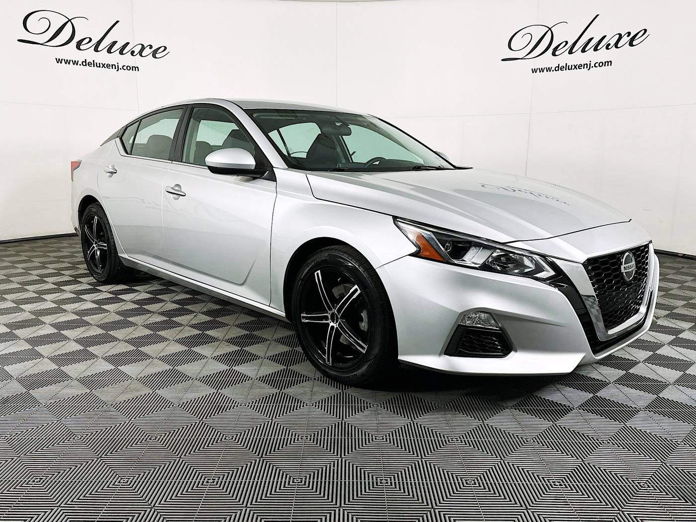 2020 Nissan Altima S — Sedan — 32,808 mi — Linden, NJ