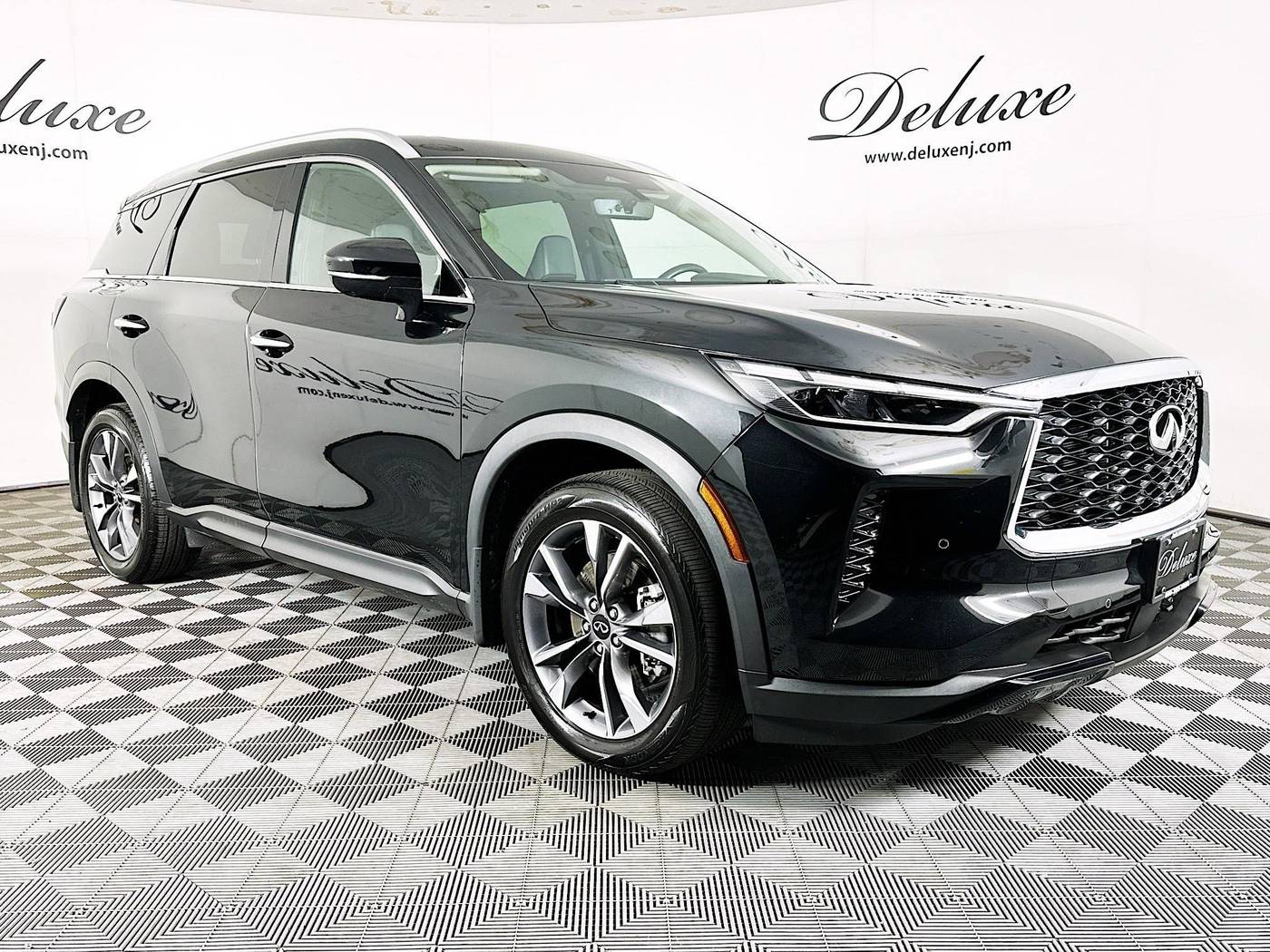 2024 INFINITI QX60 LUXE — SUV — 16,043 mi — Linden, NJ