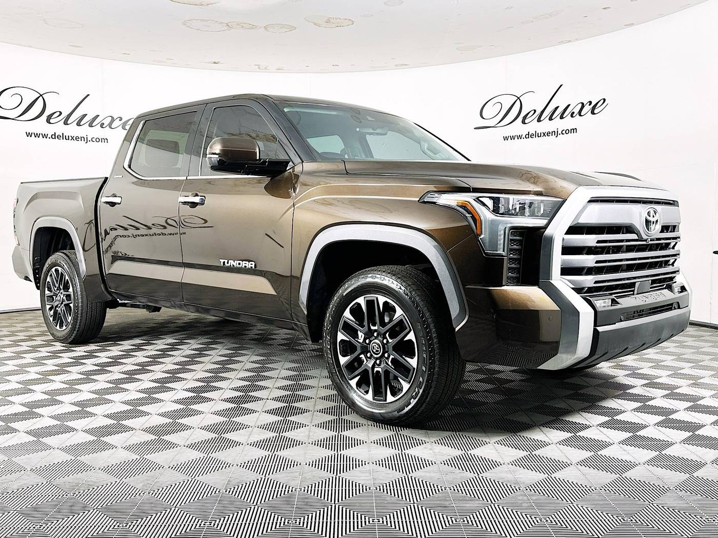 2023 Toyota Tundra Limited — Pickup Truck — 55,404 mi — Linden, NJ