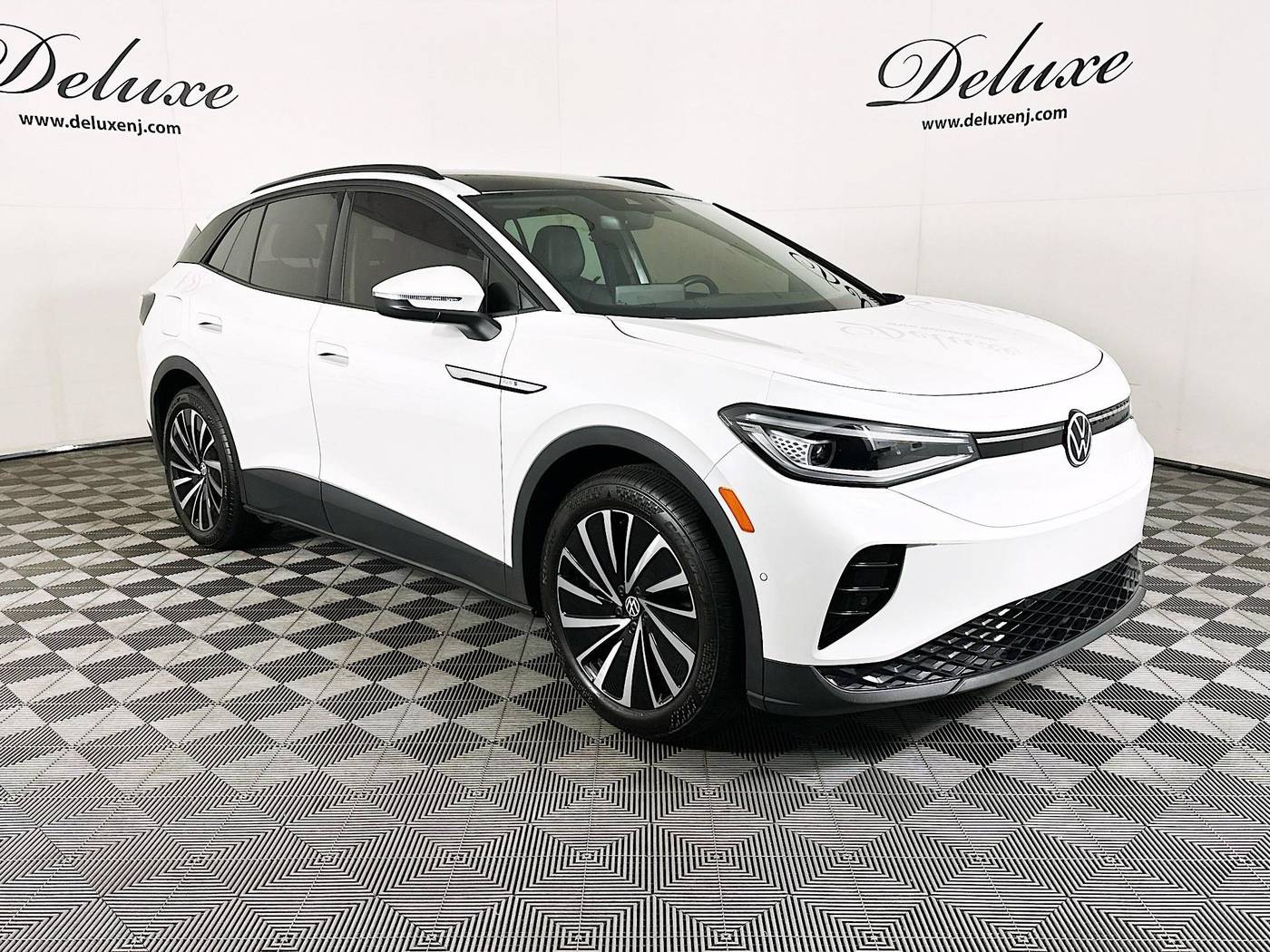 2024 Volkswagen ID.4 S — SUV — 13,319 mi — Linden, NJ
