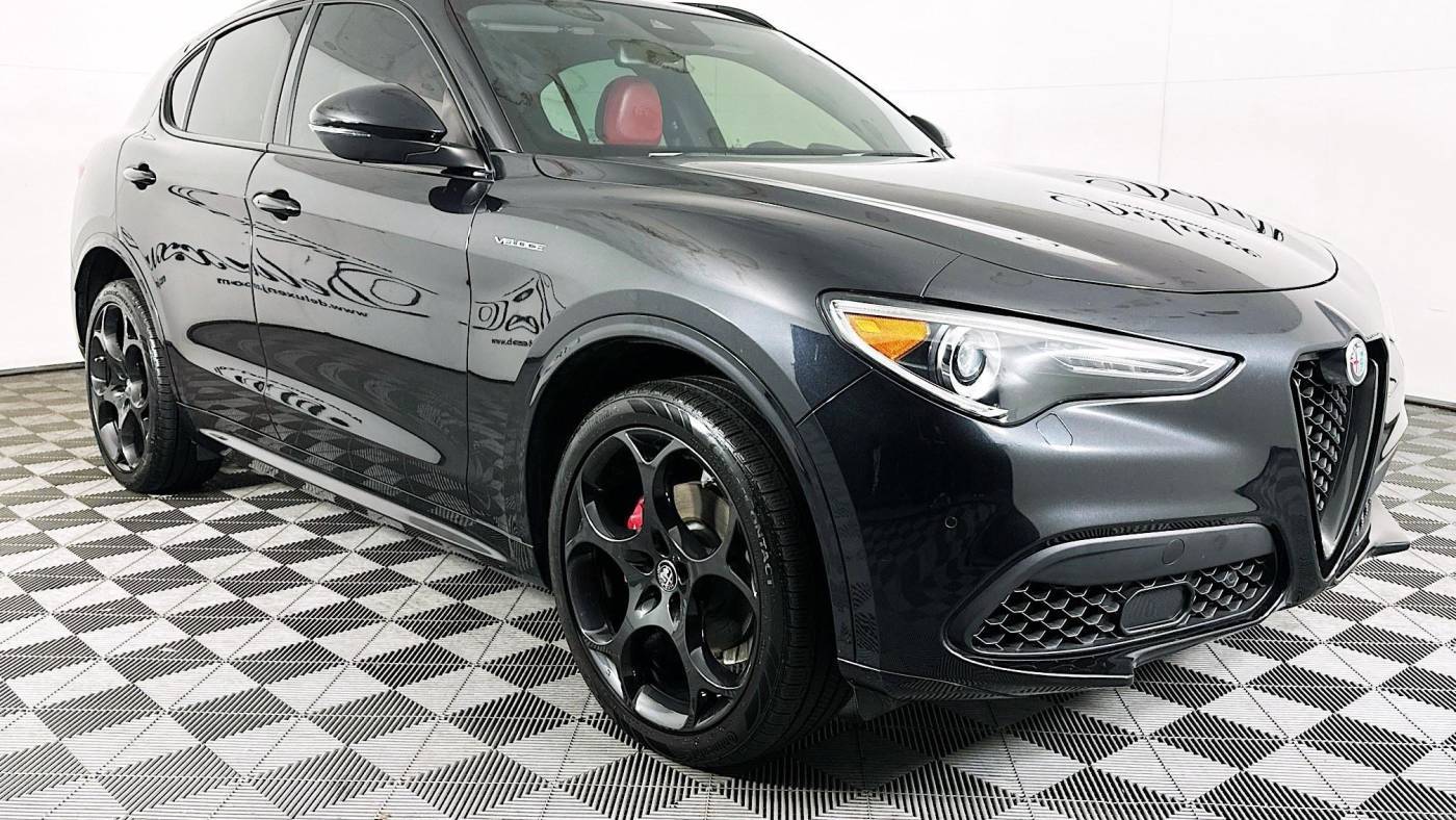 2022 Alfa Romeo Stelvio Veloce — SUV — 29,703 mi — Linden, NJ