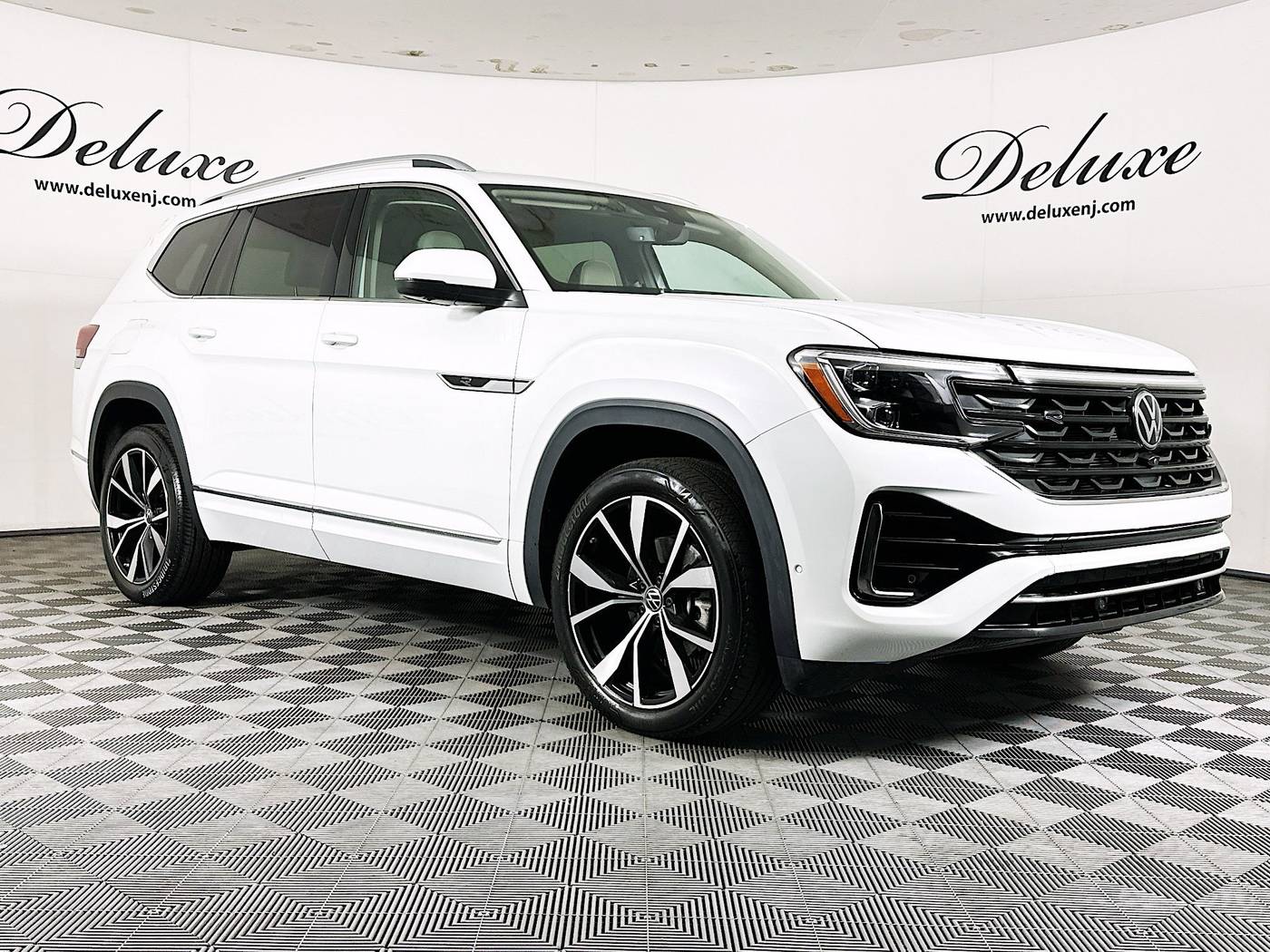 2024 Volkswagen Atlas SEL Premium R-Line — SUV — 44,956 mi — Linden, NJ