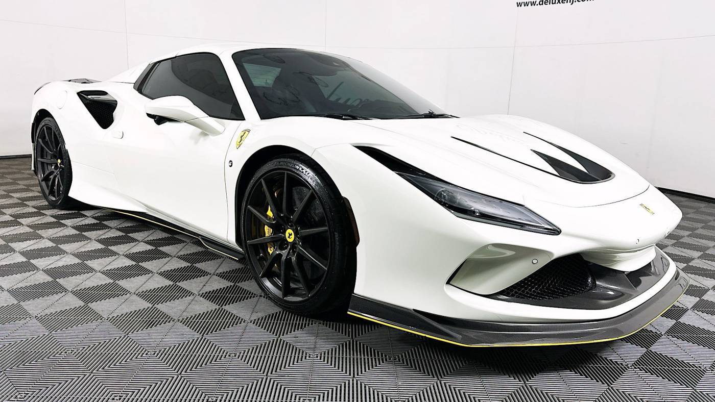 2021 Ferrari F8 Spider Base