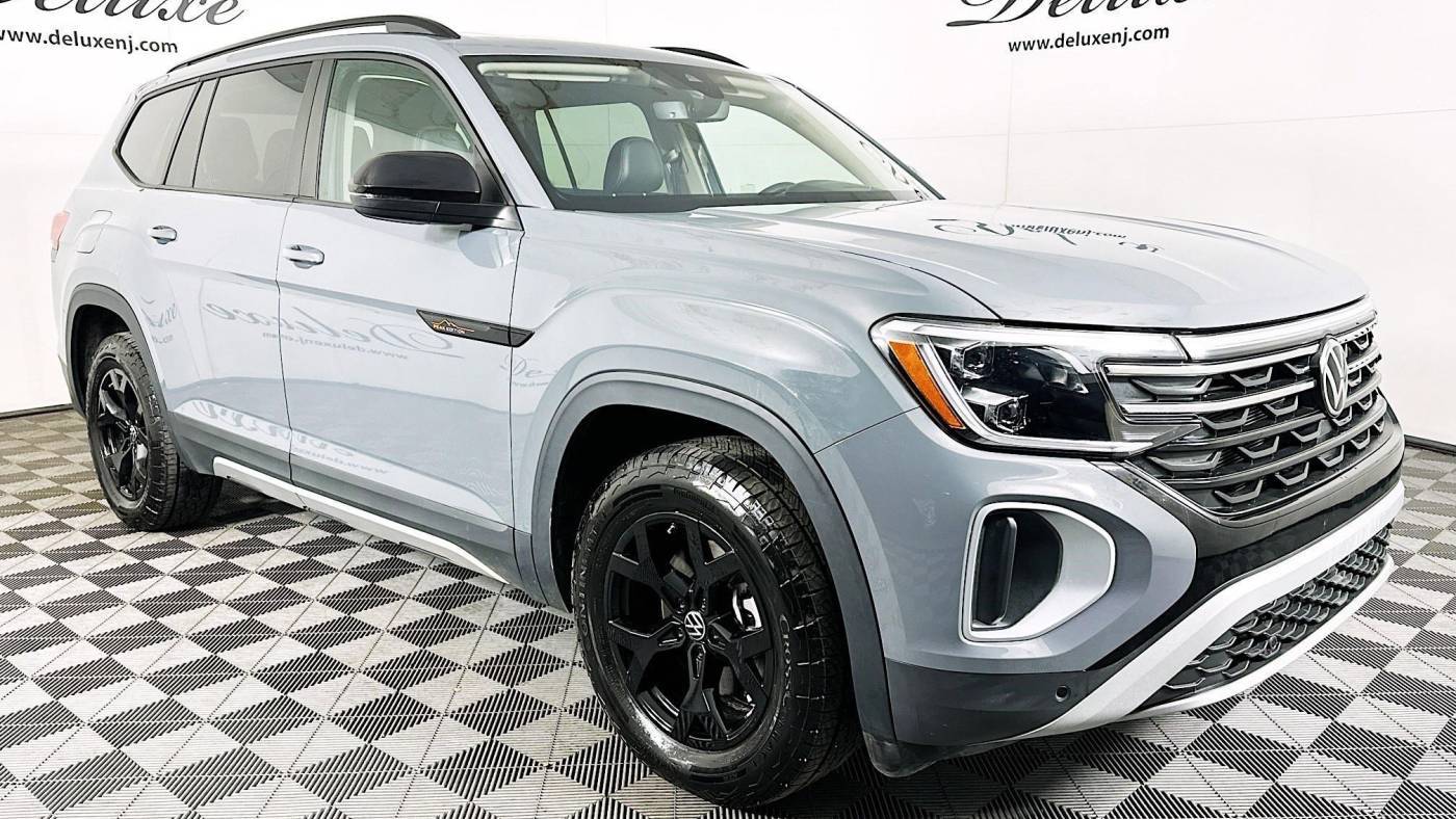 2024 Volkswagen Atlas Peak Edition SEL — SUV — 16,341 mi — Linden, NJ