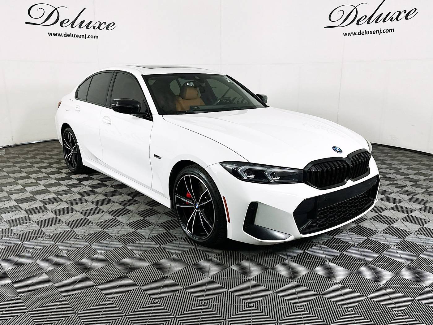 2023 BMW 3 Series 330e — Sedan — 13,665 mi — Linden, NJ