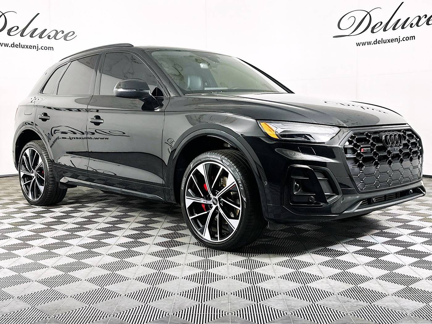 2023 Audi SQ5 Prestige — SUV — 13,514 mi — Linden, NJ