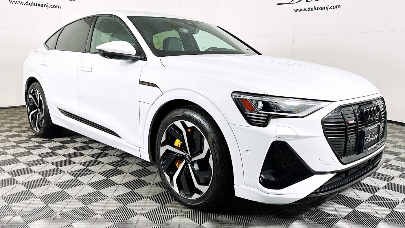 2023 Audi e-tron S line Premium Plus — SUV — 426 mi — Linden, NJ