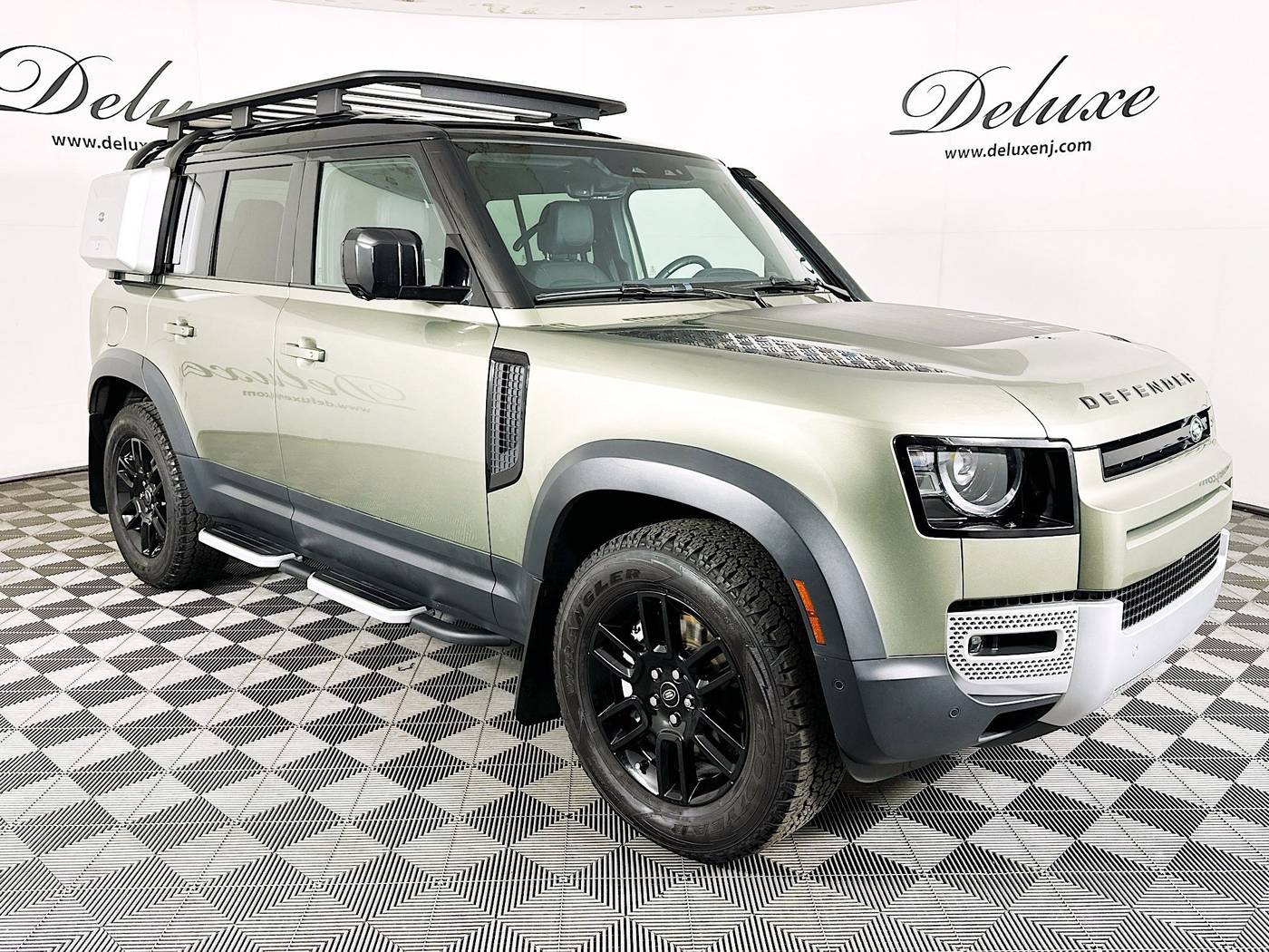 2023 Land Rover Defender SE — SUV — 21,694 mi — Linden, NJ