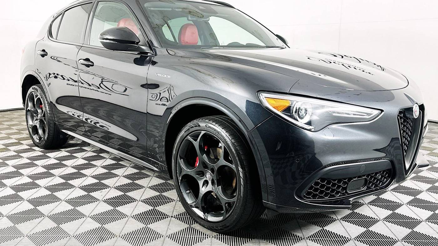 2023 Alfa Romeo Stelvio Veloce — SUV — 24,603 mi — Linden, NJ