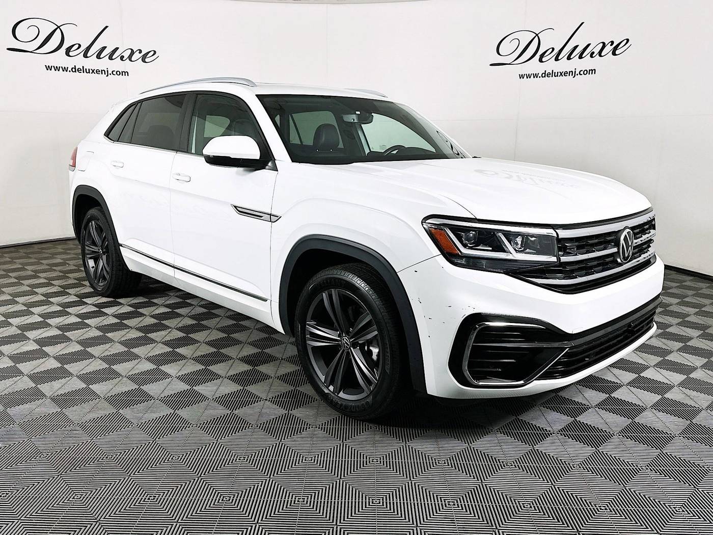 2021 Volkswagen Atlas Cross Sport SE with Technology R-Line — SUV — 51,104 mi — Linden, NJ