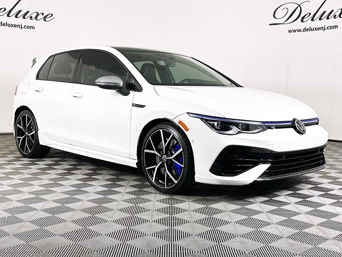 2023 Volkswagen Golf R Base — Hatchback — 16,591 mi — Linden, NJ