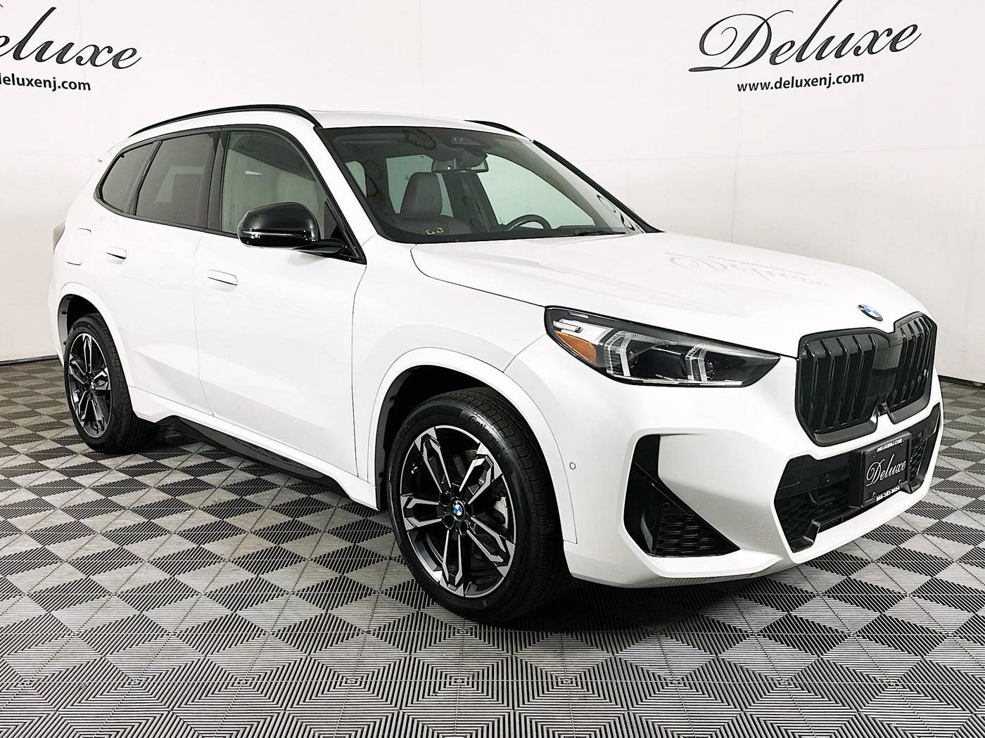 2023 BMW X1 28i — SUV — 4,608 mi — Linden, NJ