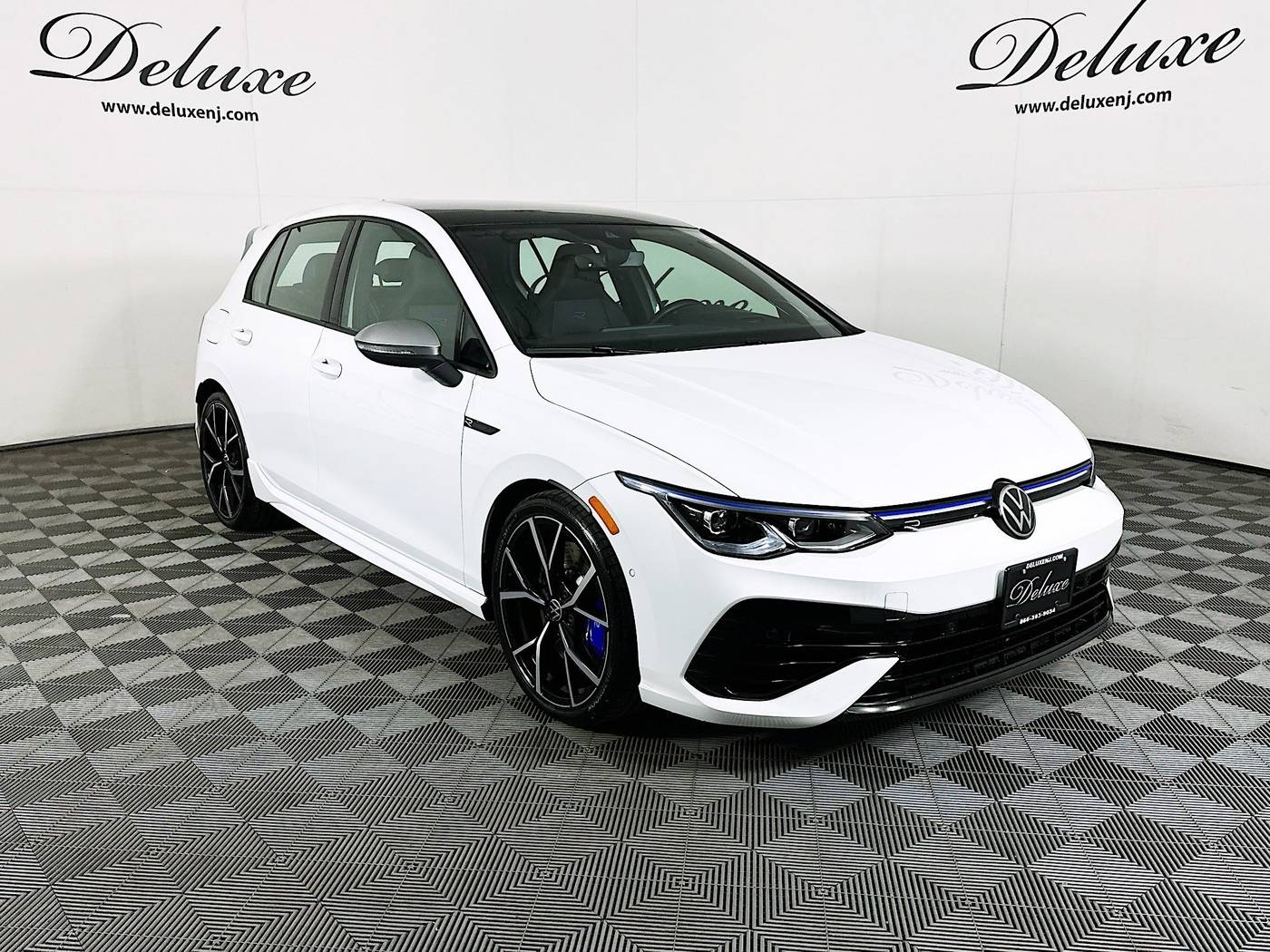 2024 Volkswagen Golf R Base — Hatchback — 7,727 mi — Linden, NJ