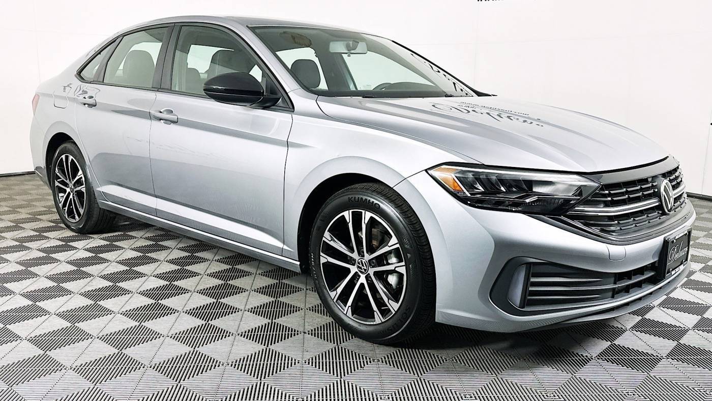 2022 Volkswagen Jetta Sport — Sedan — 14,348 mi — Linden, NJ
