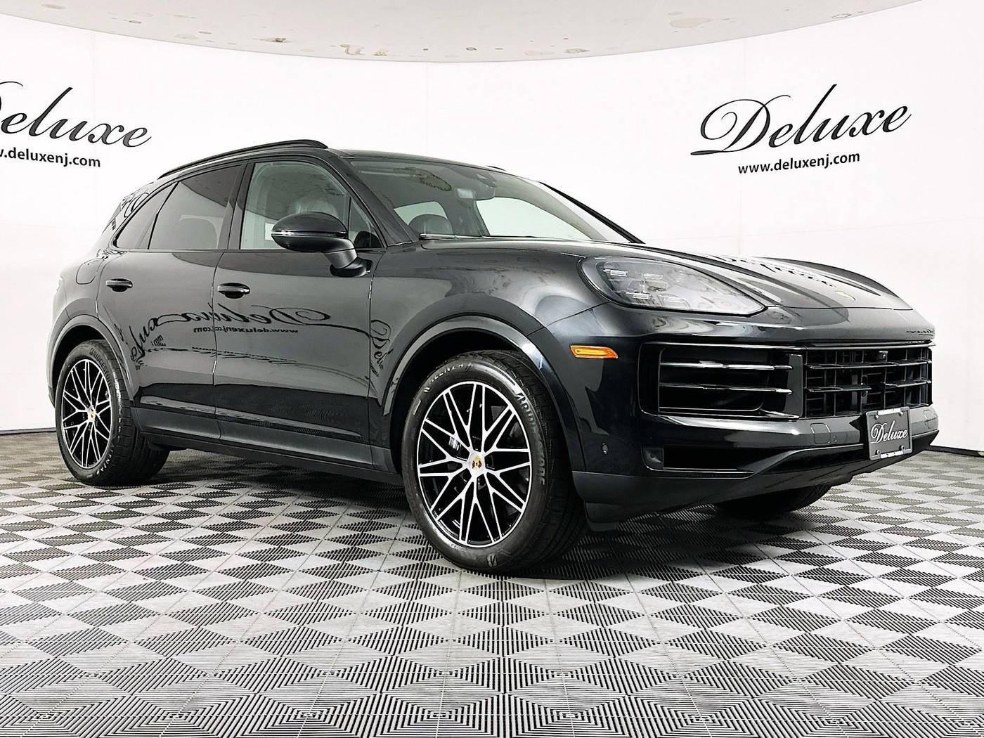 2024 Porsche Cayenne Cayenne — SUV — 22,360 mi — Linden, NJ