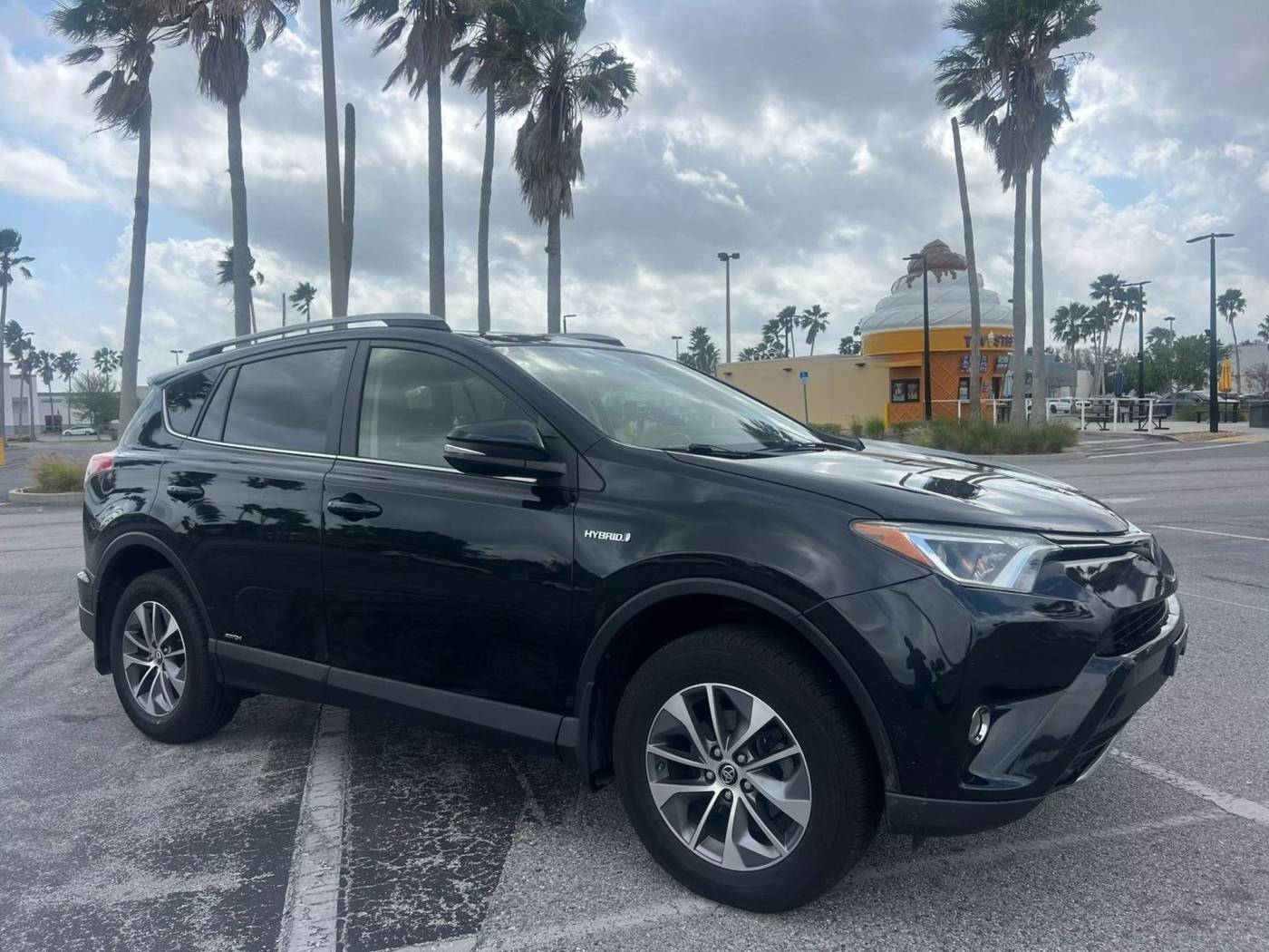 2018 Toyota RAV4 Hybrid LE — SUV — 163,186 mi — St Port Richey, FL