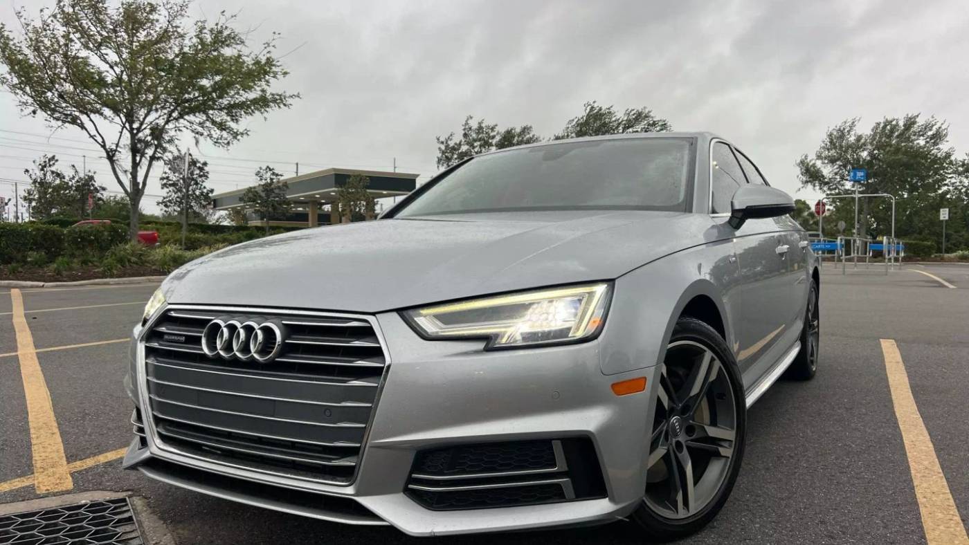 2017 Audi A4 2.0T quattro Premium Plus
