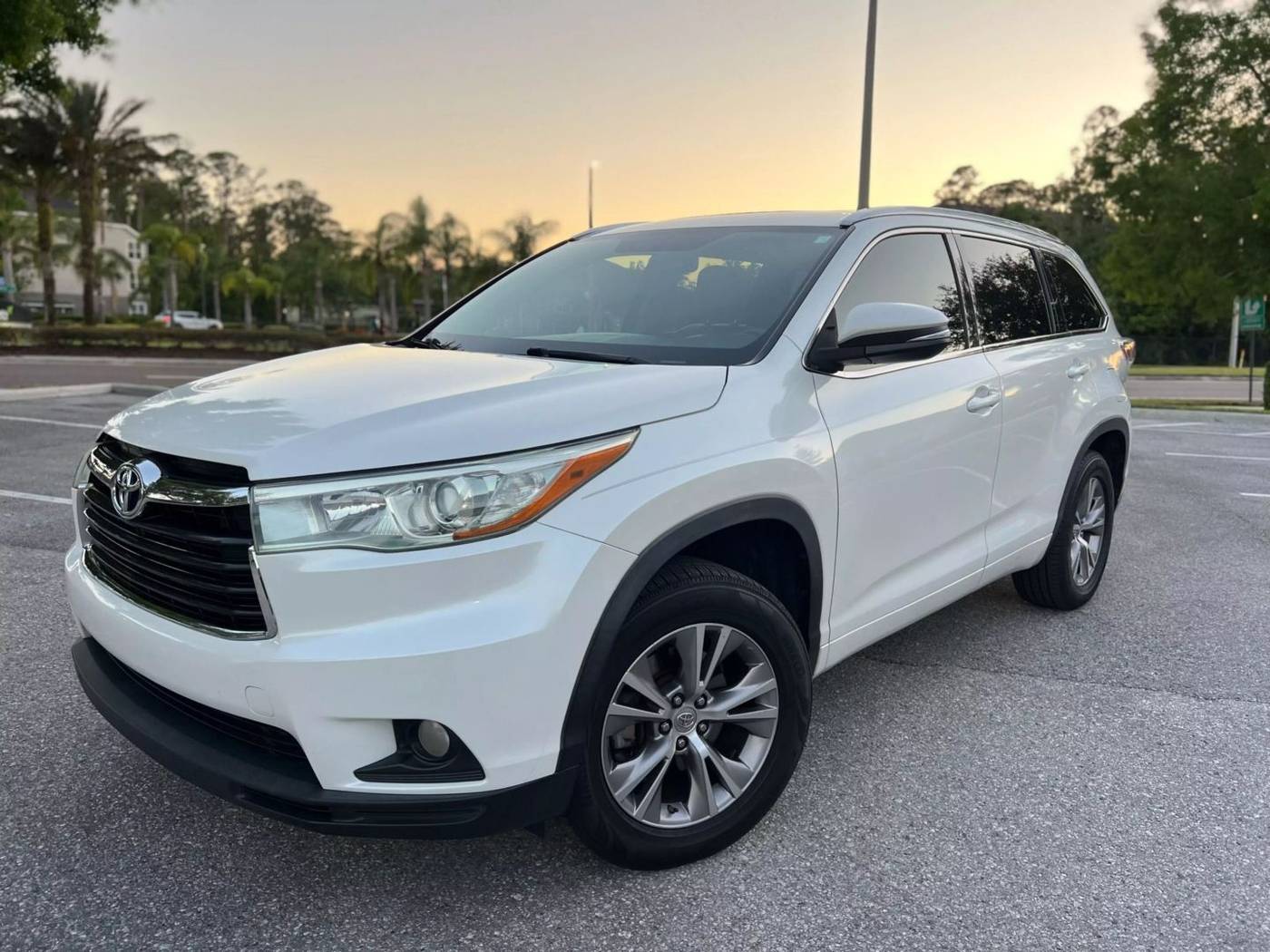2015 Toyota Highlander XLE — SUV — 186,185 mi — St Port Richey, FL