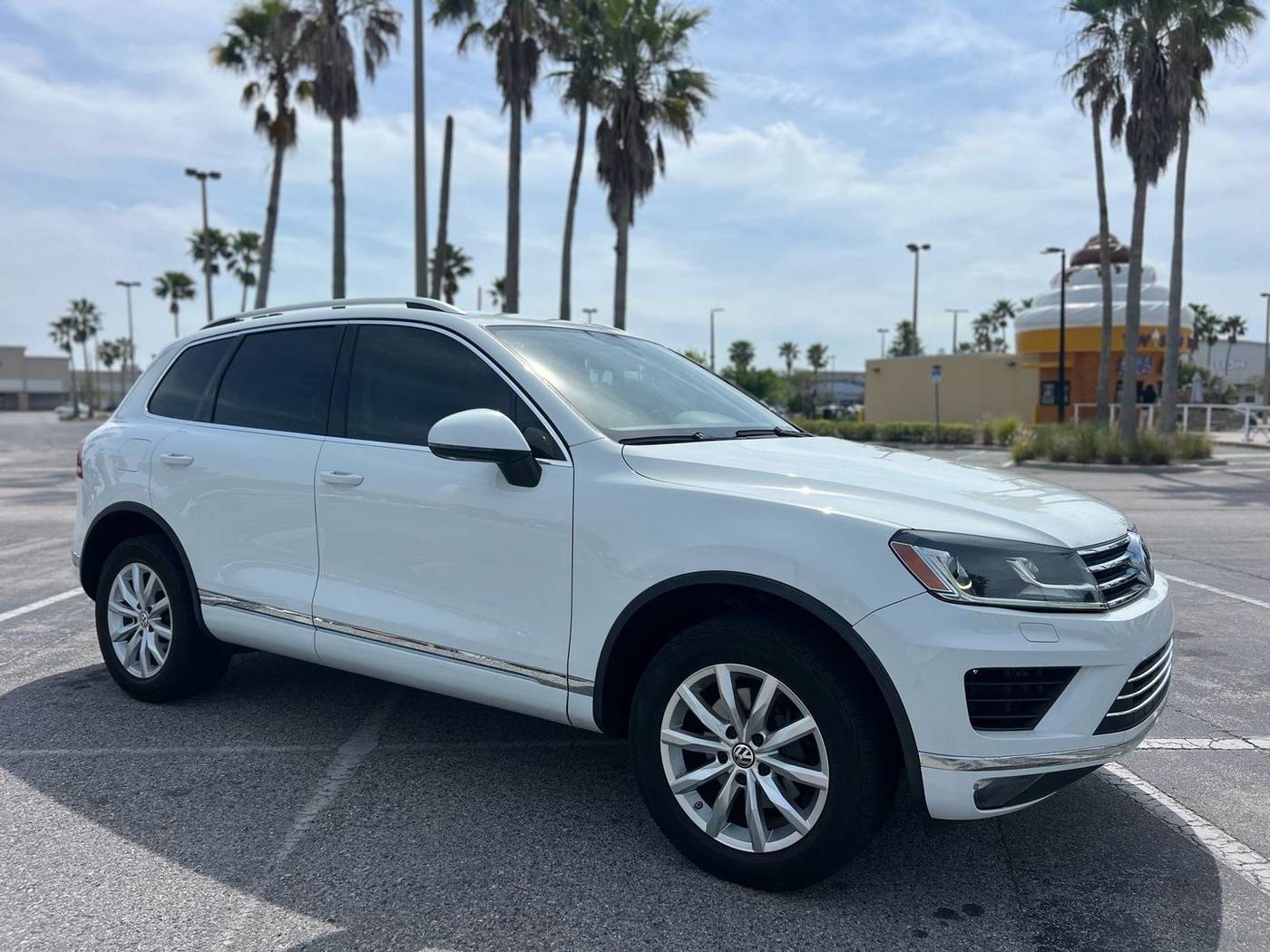2015 Volkswagen Touareg V6 Lux — SUV — 83,820 mi — St Port Richey, FL