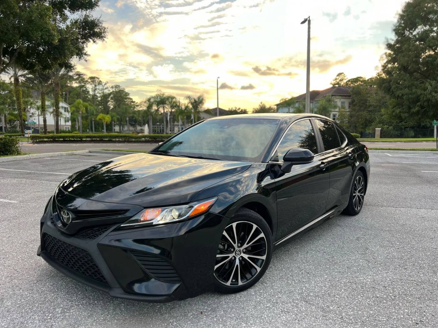 2018 Toyota Camry L — Sedan — 118,353 mi — St Port Richey, FL