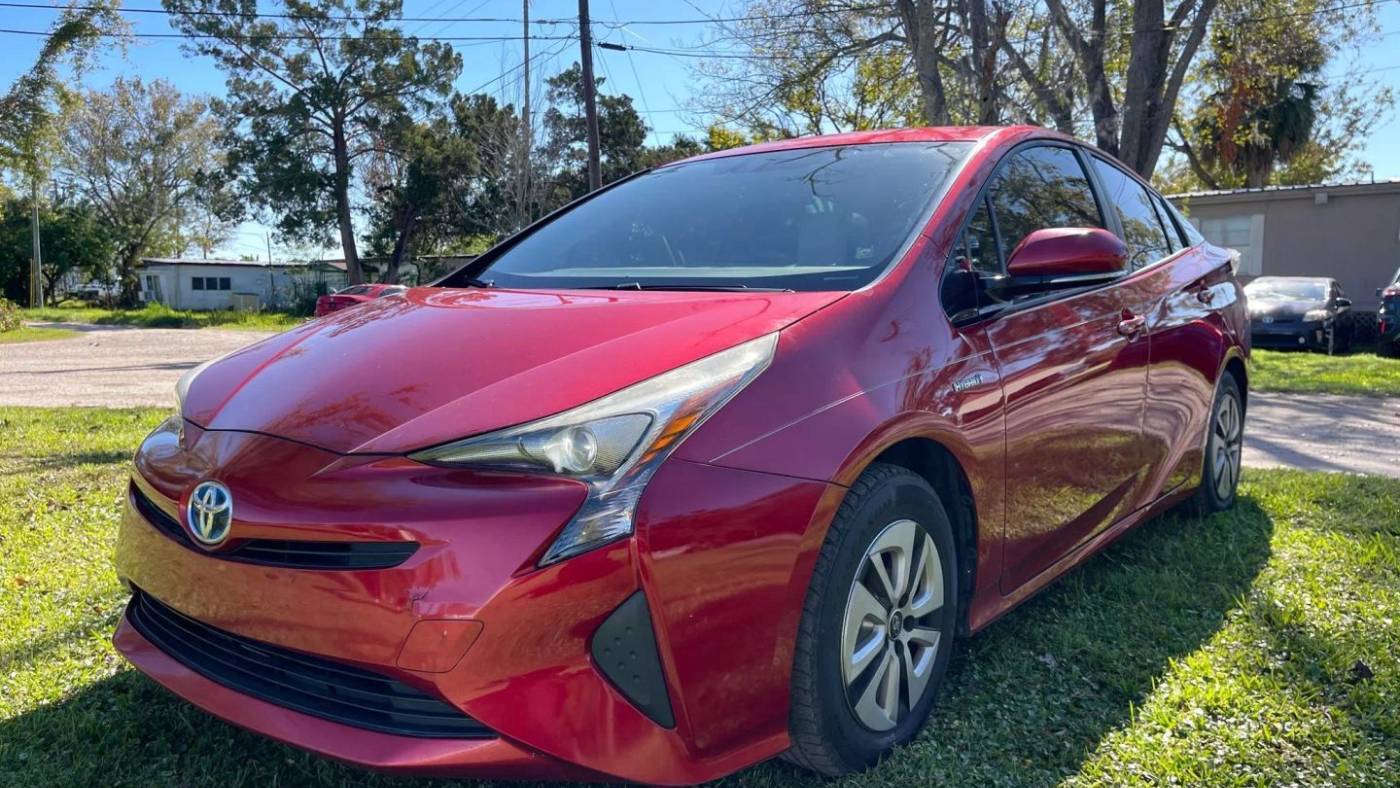 2016 Toyota Prius Two Eco — Hatchback — 111,453 mi — St Port Richey, FL