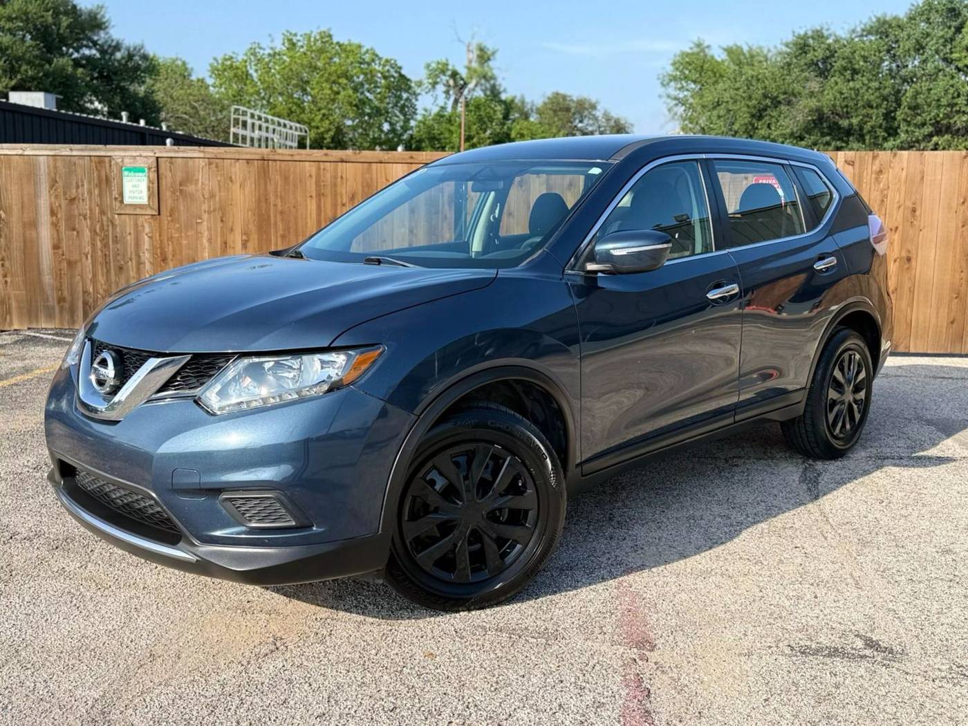 2015 Nissan Rogue S — SUV — 105,236 mi — Dallas, TX