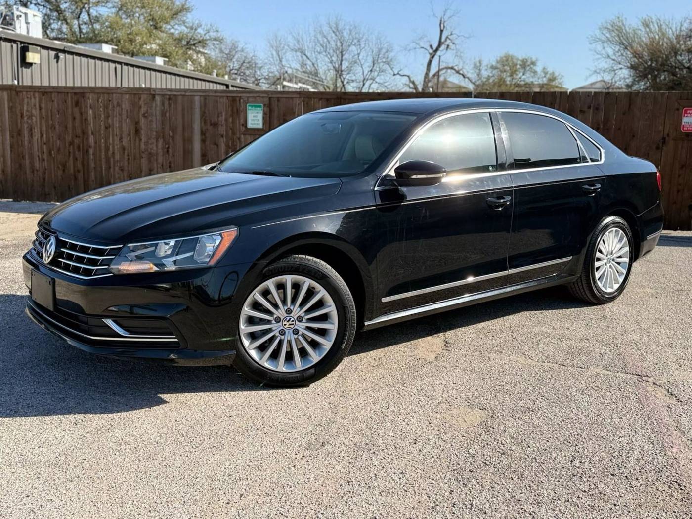 2016 Volkswagen Passat 1.8T SE — Sedan — 100,279 mi — Dallas, TX