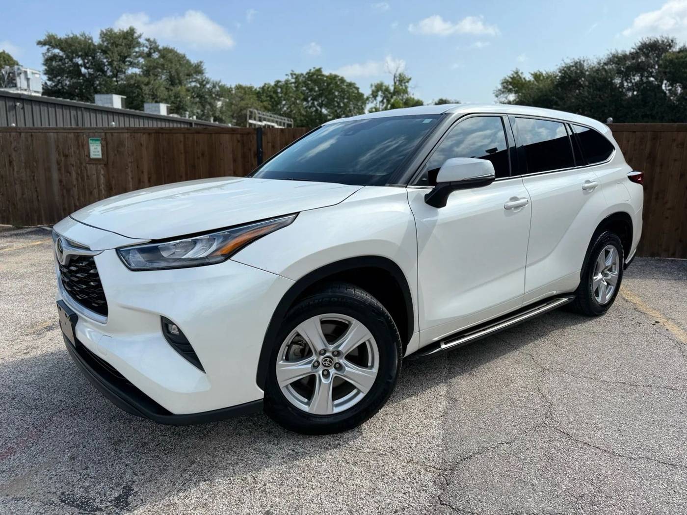 2020 Toyota Highlander LE — SUV — 66,522 mi — Dallas, TX