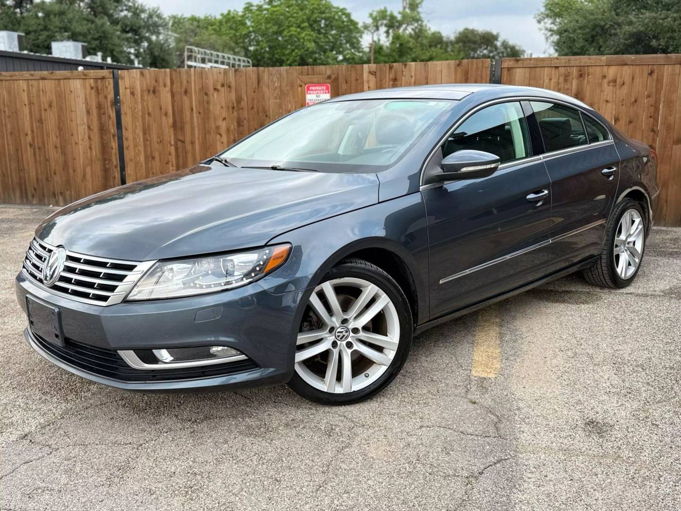 2014 Volkswagen CC Executive — Sedan — 95,724 mi — Dallas, TX