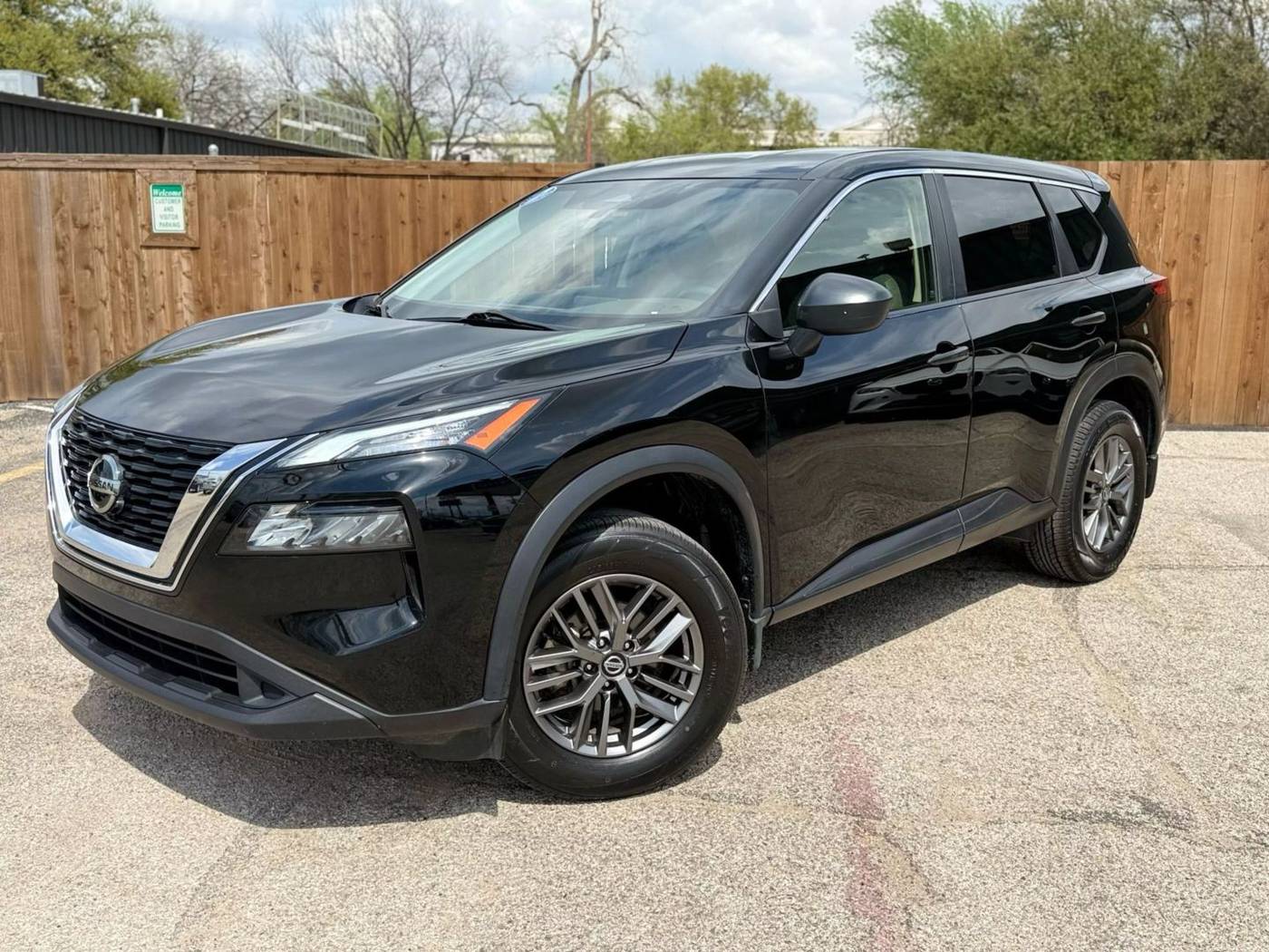 2021 Nissan Rogue S — SUV — 120,533 mi — Dallas, TX