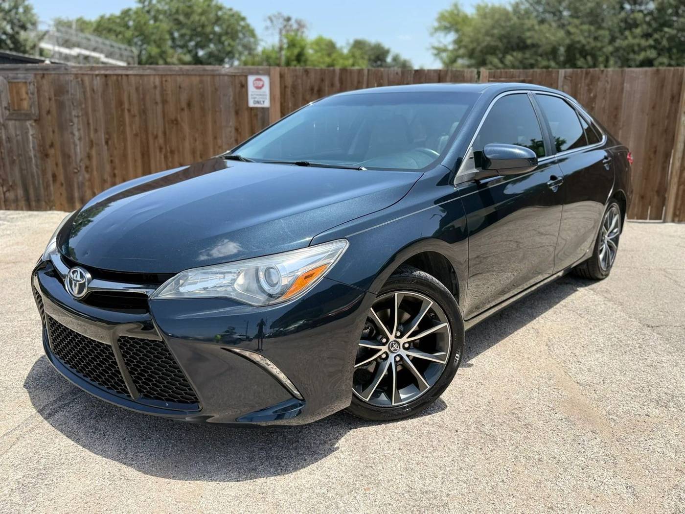 2017 Toyota Camry XSE