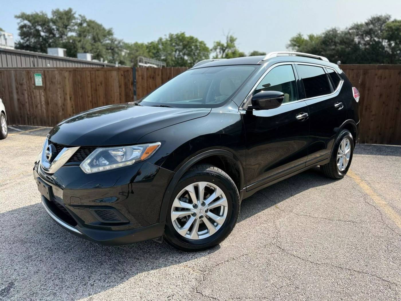 2016 Nissan Rogue SV — SUV — 92,644 mi — Dallas, TX