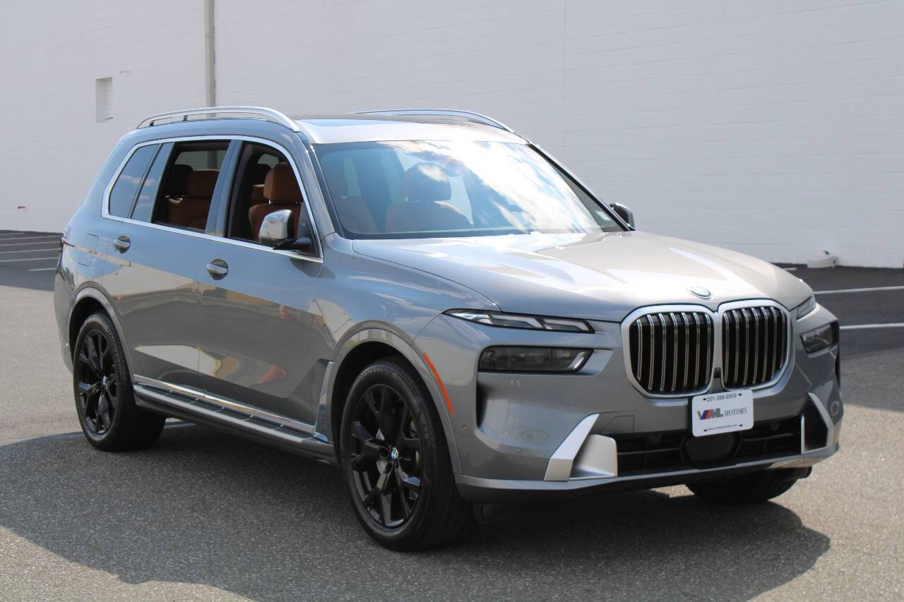2023 BMW X7 40i — SUV — 23,768 mi — Moonachie, NJ