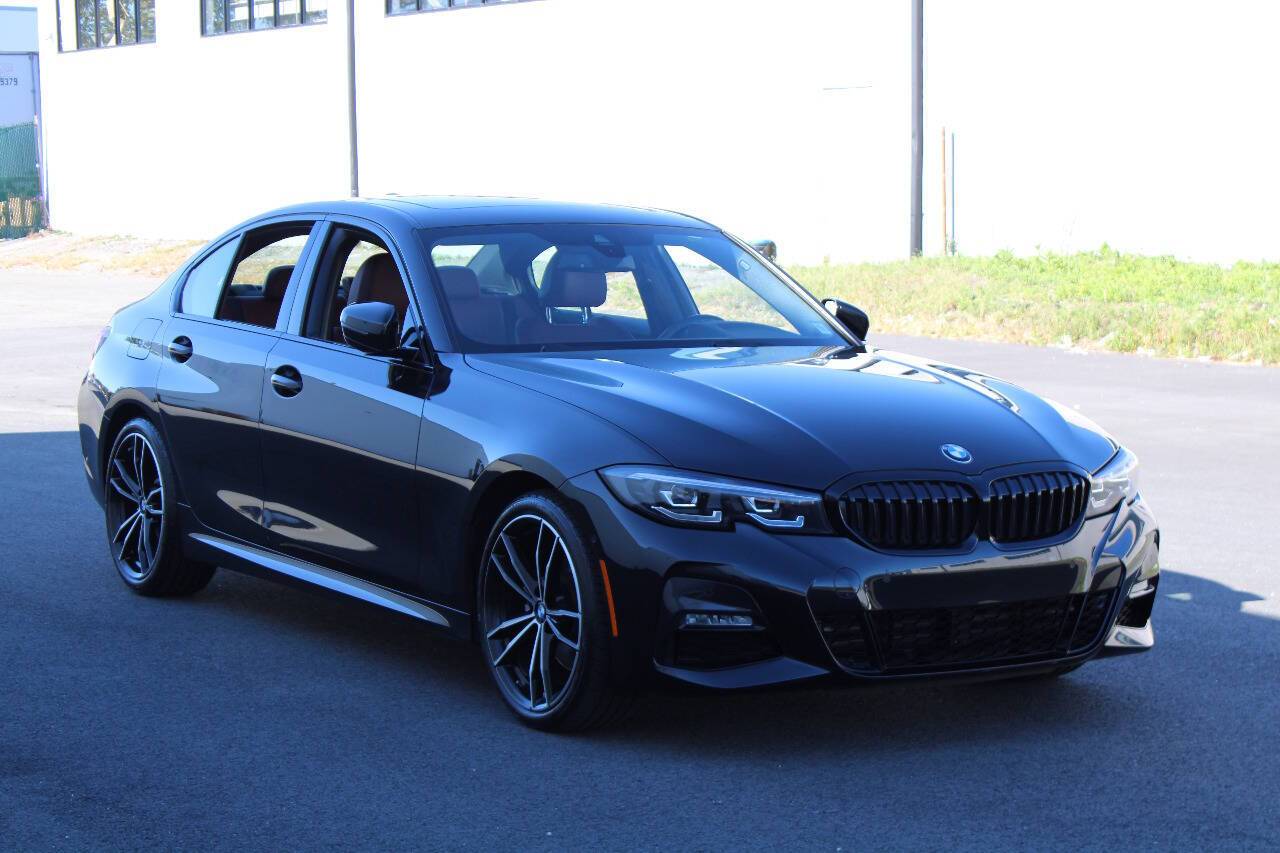 2022 BMW 3 Series 330i xDrive