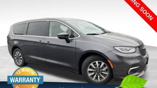 2023 Chrysler Pacifica Hybrid Touring L — Minivan — 64,042 mi — Raleigh, NC