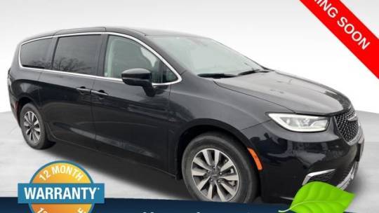 2023 Chrysler Pacifica Hybrid Touring L — Minivan — 64,784 mi — Raleigh, NC