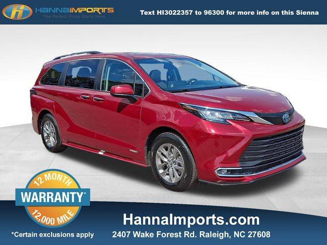 2021 Toyota Sienna XLE — Minivan — 38,917 mi — Raleigh, NC