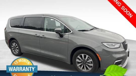 2023 Chrysler Pacifica Hybrid Touring L — Minivan — 53,883 mi — Raleigh, NC