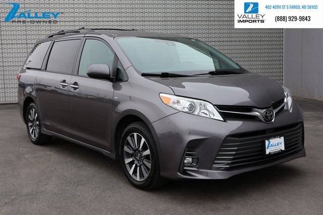 2018 Toyota Sienna XLE — Minivan — 65,005 mi — Fargo, ND