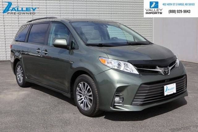 2020 Toyota Sienna XLE — Minivan — 52,243 mi — Fargo, ND