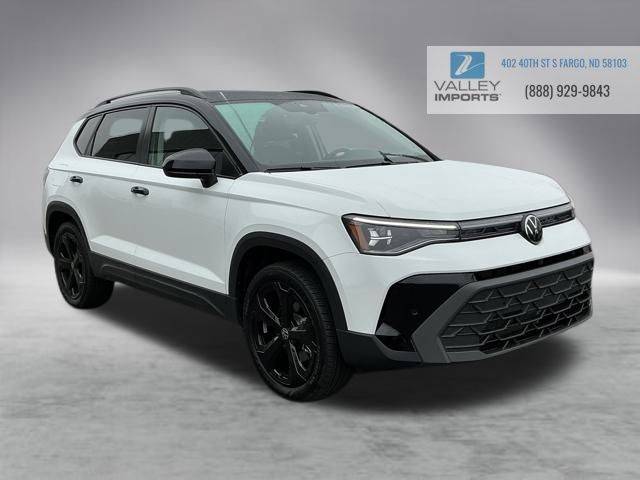 2025 Volkswagen Taos SE Black — SUV — 8,134 mi — Fargo, ND