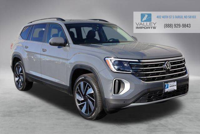 2025 Volkswagen Atlas SE with Technology — SUV — 8,037 mi — Fargo, ND