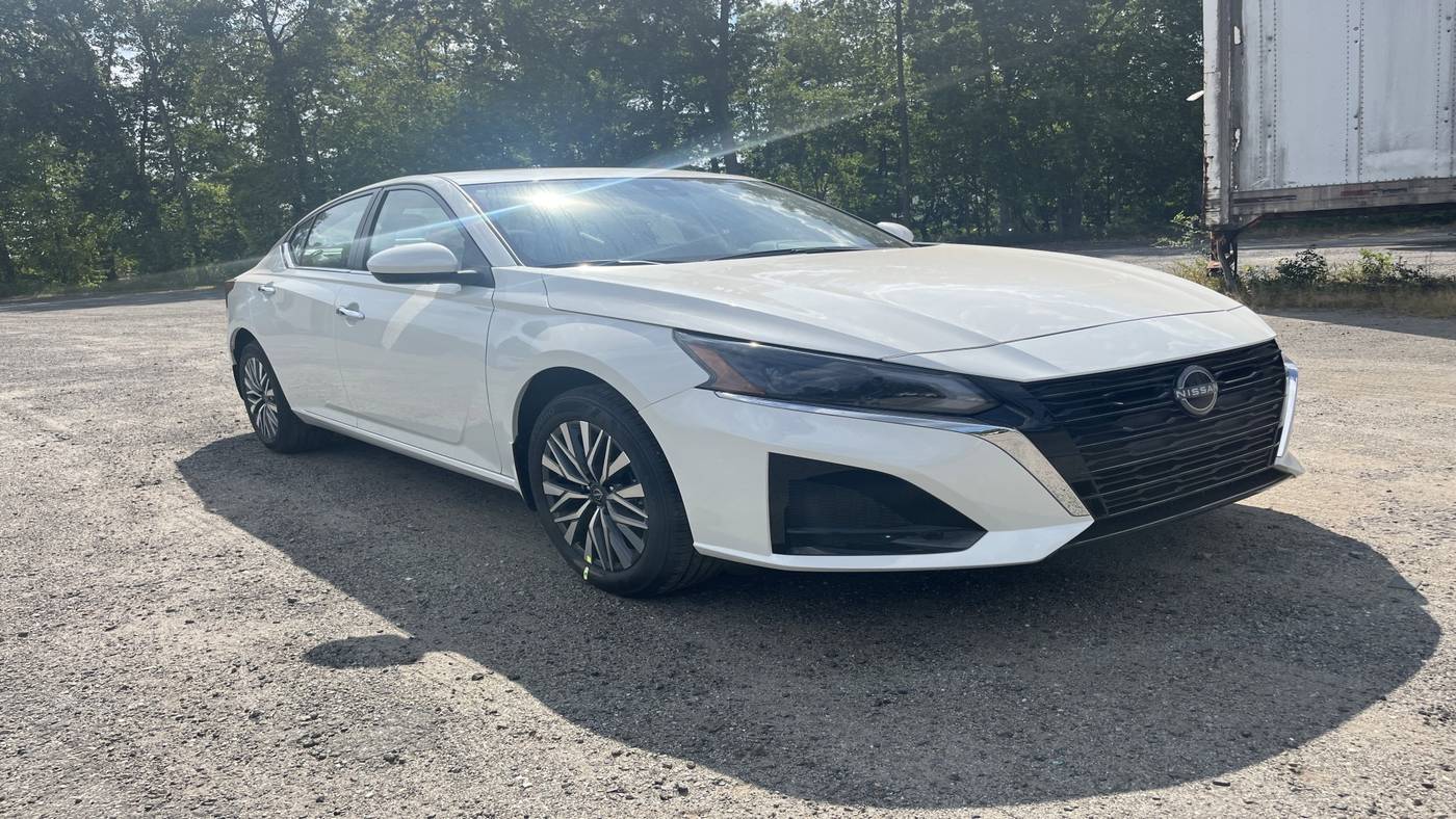 2025 Nissan Altima SV — Sedan — 10 mi — Butler, NJ
