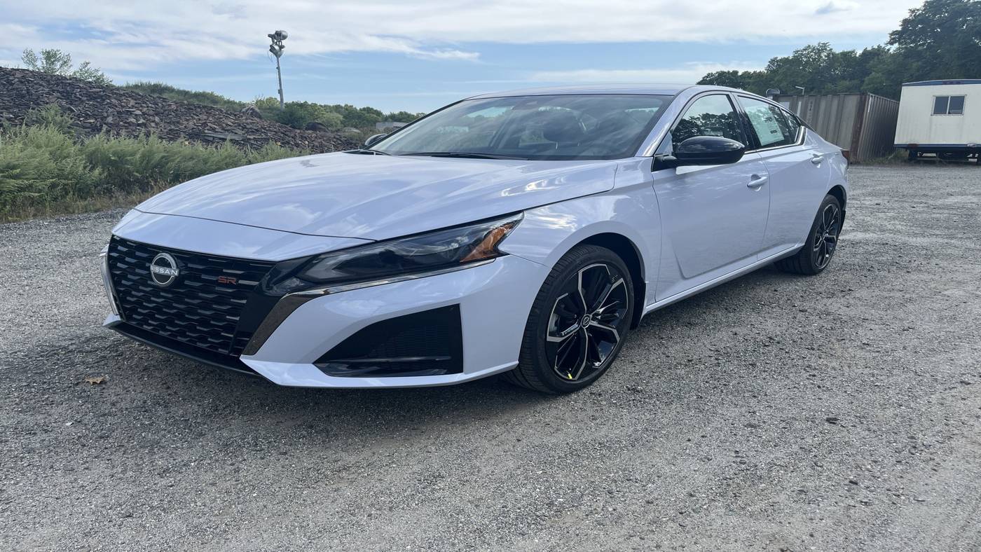 2025 Nissan Altima SR — Sedan — 10 mi — Butler, NJ