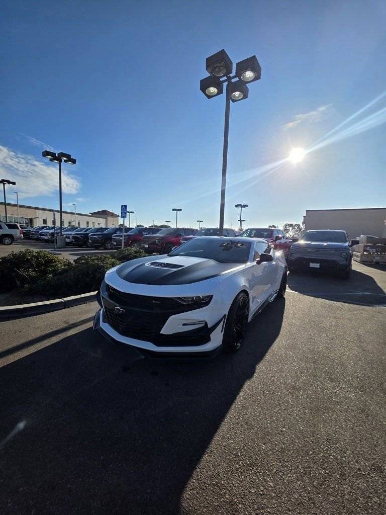 2019 Chevrolet Camaro 2SS — Coupe — 38,150 mi — Carlsbad, CA
