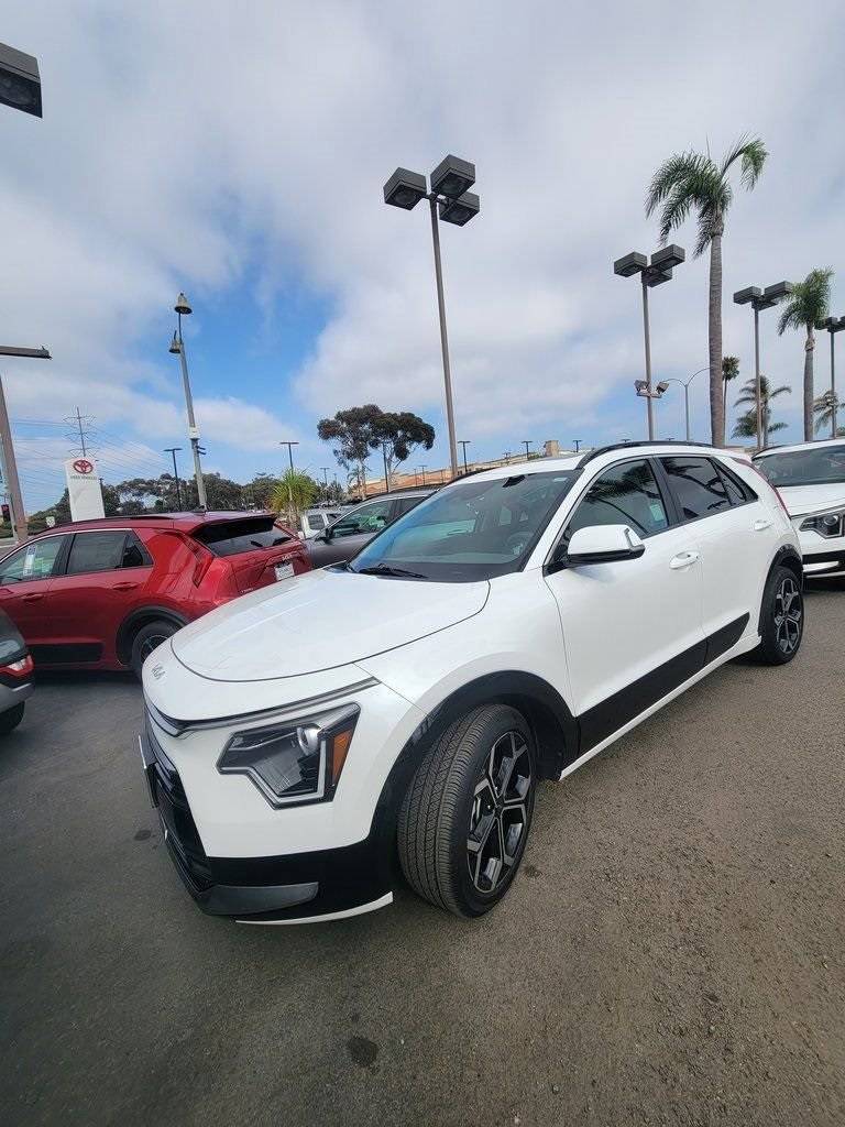2024 Kia Niro Hybrid EX Touring — SUV — 4,029 mi — Carlsbad, CA