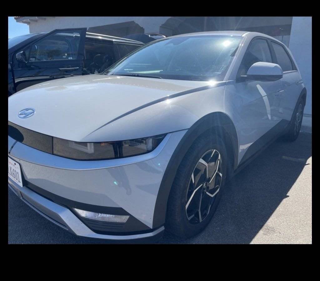 2022 Hyundai IONIQ 5 SE — SUV — 33,647 mi — Carlsbad, CA
