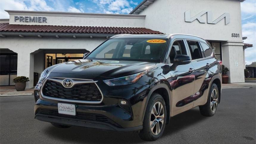 2022 Toyota Highlander XLE — SUV — 60,154 mi — Carlsbad, CA
