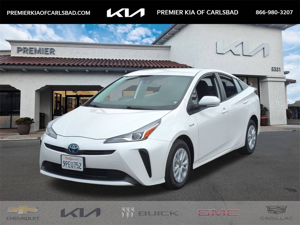 2020 Toyota Prius L Eco — Hatchback — 27,868 mi — Carlsbad, CA
