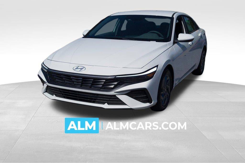 2024 Hyundai Elantra SEL — Sedan — 6,564 mi — Florence, SC